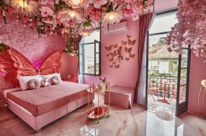 Fairytale Athens Suites - Stepa Dream