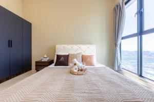 Tallest Concept 2 Theme Suite KLCC