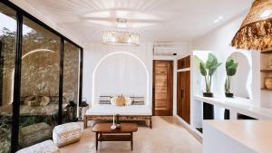 La Dolce Vita - Glamping at Karuna El Nido