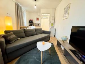 KAB3 - Close to train station