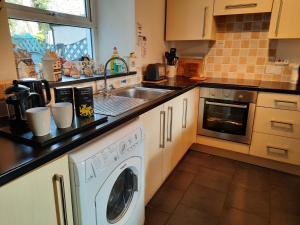 Beautiful one bed cottage with woodburning stove, perfect for couples