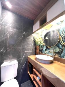 Shore Residences Direct Pool Access