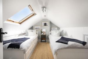 1 The Cottages - Family friendly, Parking, Woodburner