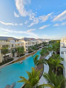 Aqua Esmeralda Beachfront Penthouse with private Jacuzzi