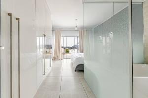 2 Bedroom 2 Bathroom Executive Suite