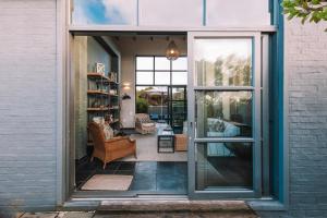 Black Barn At Romansbaai