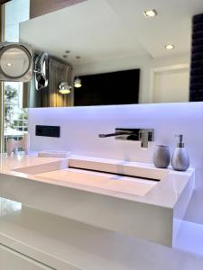 Sky & Spa Luxury Residence