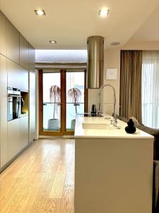 Sky & Spa Luxury Residence