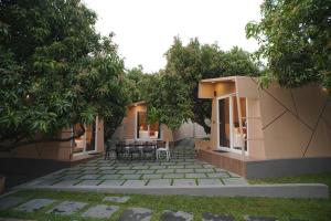 Bougain Villa Hilltreat