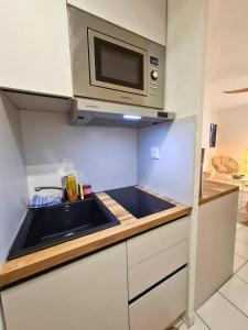 Le Petit Bali - Studio de Standing avec Wi-Fi & TV, proche tramway