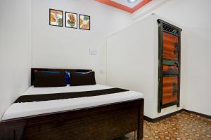 SPOT ON by OYO Ajay Hotel Phulpur Railway station