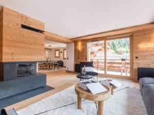 Chalet rénové 5 chambres avec garage à Méribel - FR-1-565-99