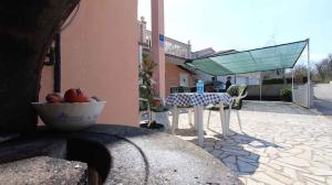 Apartments in Malinska - Insel Krk 27336