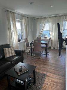 FeWo, direkt am Meer! Zentral aber ruhig- Marin am Hafen 1