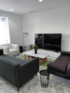 Villa 5 étoiles avec piscine chauffée, pétanque et plage à 850 m