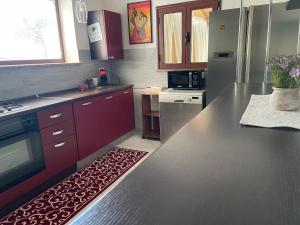 Villa ranch, piscina privata e parcheggio gratuito