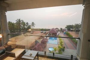 Casa Marina Beachfront Resort