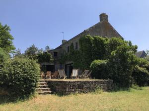 DOLMEN - Longère 7 pièces, Grand jardin - ST58
