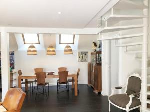 QUEHAN - Grand jardin 5000m2, Wifi - C32