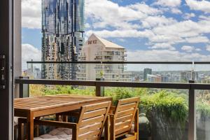 Queens Wharf Gem Stylish 1BR in BNEsNew Landmark