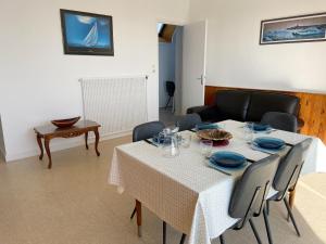 MOUETTES 3 - Balcon, Vue Mer, Men Du - T356