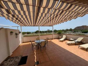 ACV - Jardines del Mar I-2ª linea planta 2 frontal