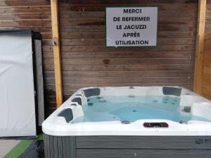 JACUZZI PRIVE Romann 1