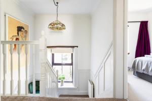 Rose Cottage. Family home on the river