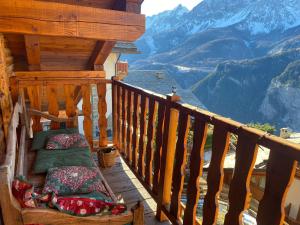 Beautiful chalet accommodation with covered parking