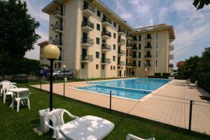 Apartment in Lido di Jesolo 25174