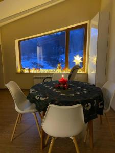 Amaizing mountain view 2-bed apartment in Villa Monte Bakuarini