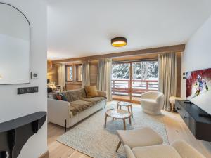 Appartement neuf avec terrasse, 2 chambres près des pistes, sauna, hammam, salle de sport, parking - FR-1-569-57
