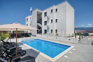 Aqualis Vista -Comfort Meets Stunning Scenery