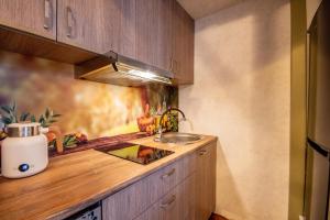 Charming, historic, unique! Just 10 min from the city center