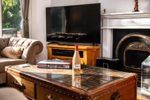 Beautiful 2-Bed Home in Trendy Pontcanna - Pass the Keys