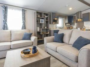 Shorefield Serendipity 2 Bedroom Caravan