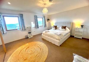 Seaforth - Stunning Beach View Free Parking