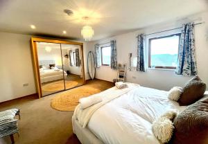 Seaforth - Stunning Beach View Free Parking