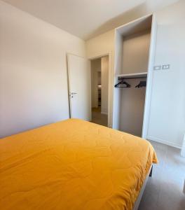 Elegant and luminous apartment with terrace