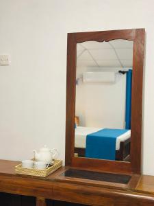 Nivara Peaceful Lakeside Retreat - Tangalle
