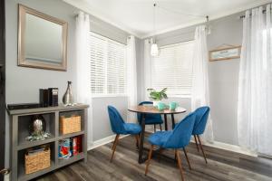 Cozy Ski-View Retreat sleeps 5 in Gatlinburg