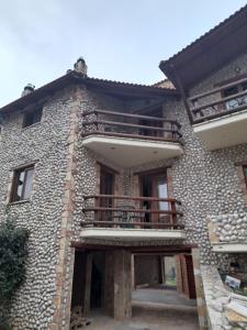 Kalavrita Mons