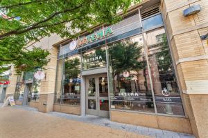 District Gojo A Modern Brick Loft