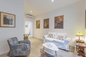 Casa San Martino, historic center, Milan