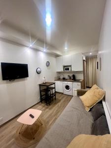 Joli Studio Toulouse - Cartoucherie - Tram - Parking