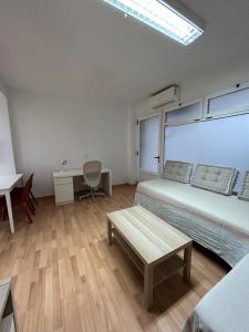 Born Studio minimum stay 30 nights, by PriorityVillas