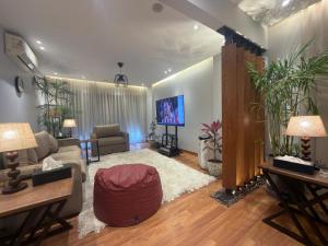 Double-Room Studio 76 Presidential Top-Tier Residence