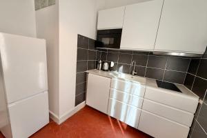 Old Antibes 2 Guests