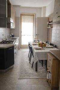 Piazza Napoli - Milan Center