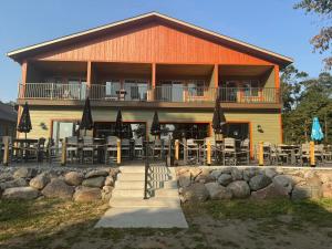 Cass Lake Lodge